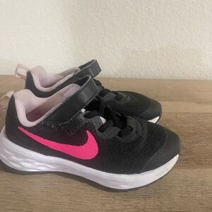 kids nikes